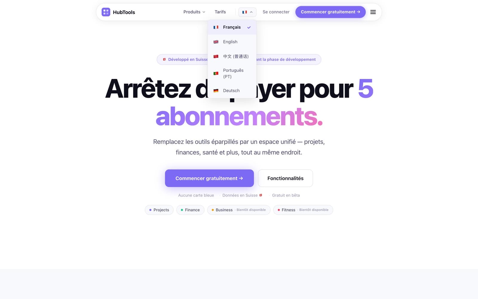 Le sélecteur de langues de HubTools ouvert sur la page d'accueil : français, anglais, mandarin, portugais et allemand